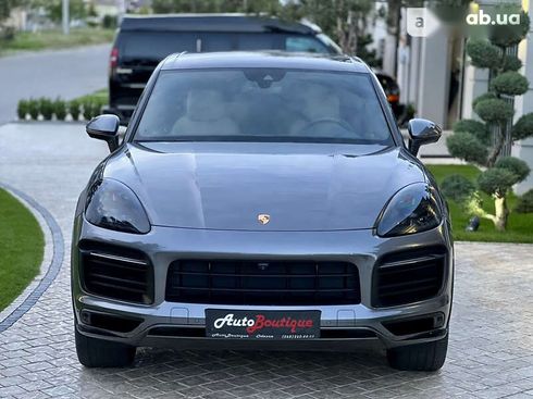 Porsche Cayenne 2018 - фото 12