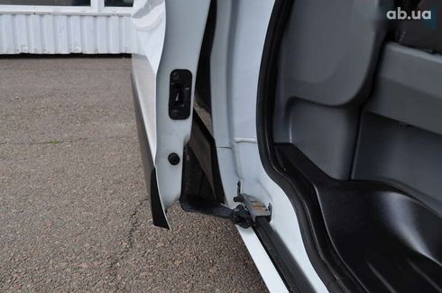 Renault Trafic 2018 - фото 20