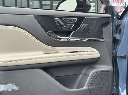Lincoln Corsair 2023 - фото 22
