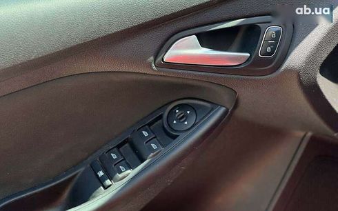 Ford Focus 2016 - фото 8