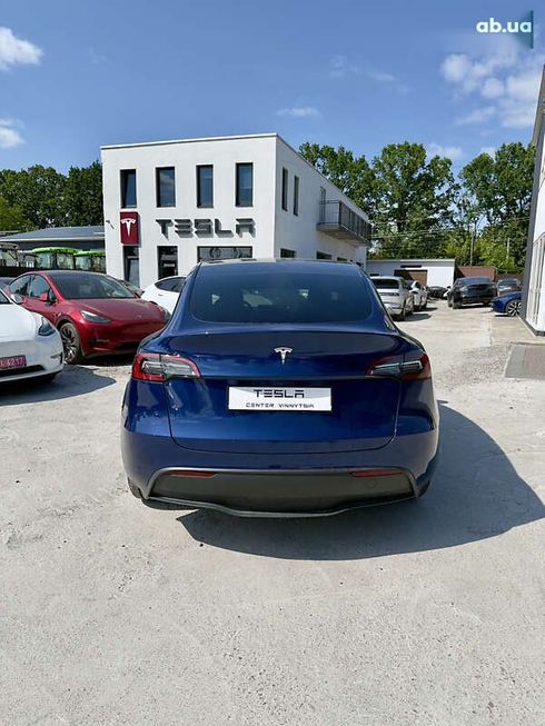 Tesla Model Y 2024 - фото 12