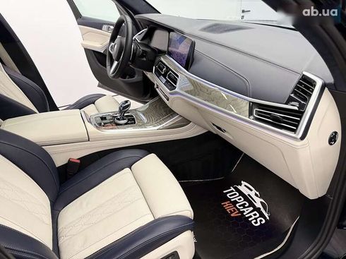 BMW X7 2020 - фото 24
