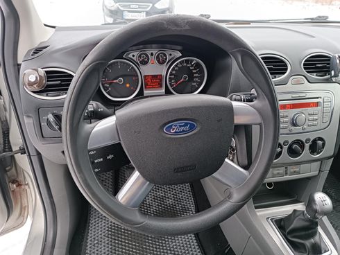 Ford Focus 2009 желтый - фото 24