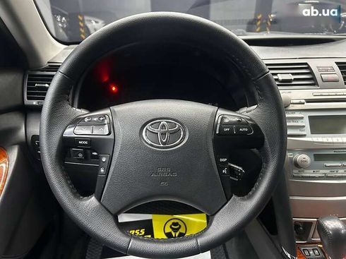 Toyota Camry 2008 - фото 14