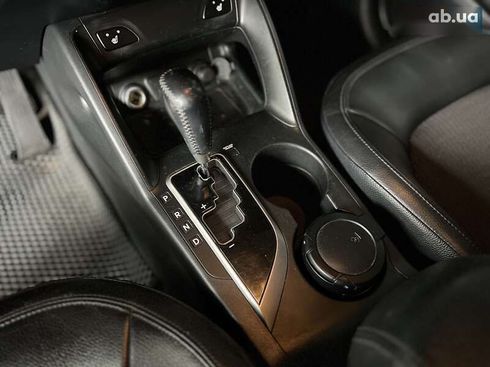 Hyundai ix35 2011 - фото 16