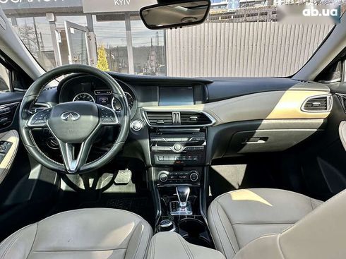Infiniti QX30 2017 - фото 8