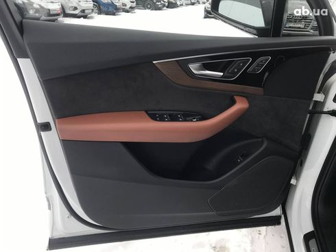 Audi Q7 2017 белый - фото 10