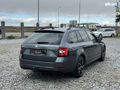 Skoda Octavia 2019 - фото 12