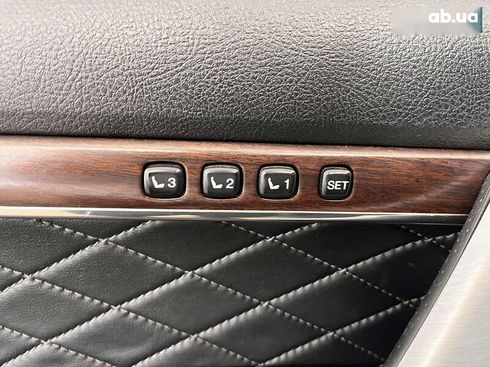 Toyota Land Cruiser 2017 - фото 24