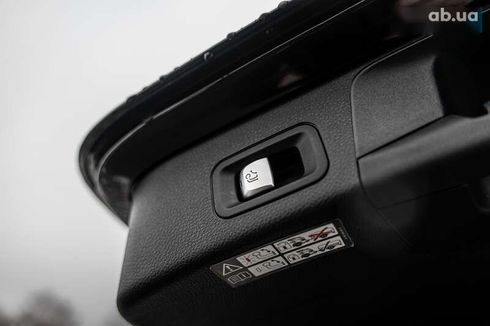 Mercedes-Benz C-Класс 2017 - фото 28