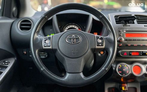 Toyota Urban Cruiser 2011 - фото 11