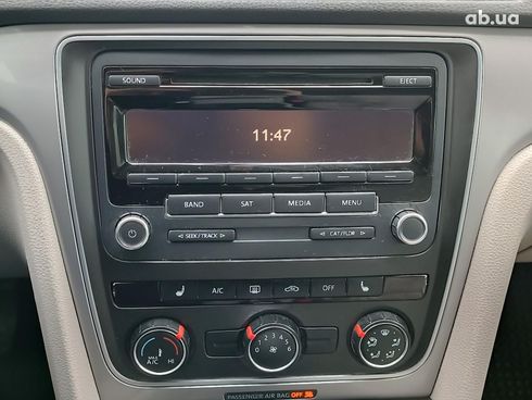 Volkswagen Passat 2014 серый - фото 28