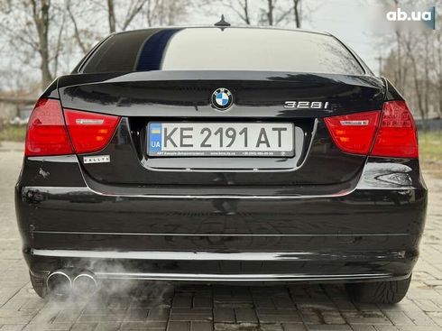 BMW 3 серия 2011 - фото 15