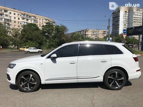 Audi Q7 2017 - фото 8
