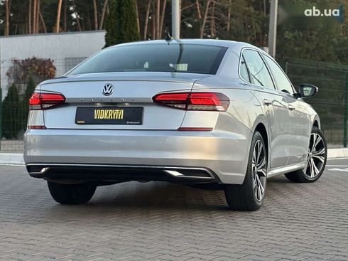Volkswagen Passat 2021 - фото 19