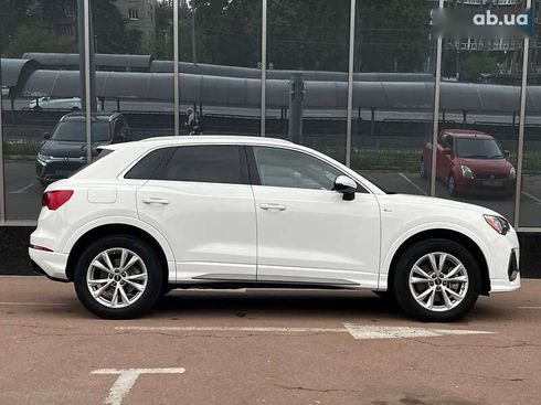 Audi Q3 2021 - фото 4