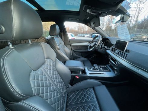 Audi SQ5 2021 - фото 12