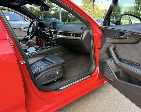 Audi S4 2017 - фото 27