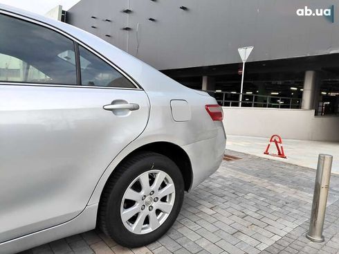 Toyota Camry 2007 - фото 7