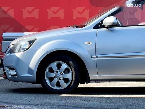 Kia Rio 2011 - фото 11