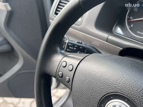 Volkswagen Touran 2007 - фото 16