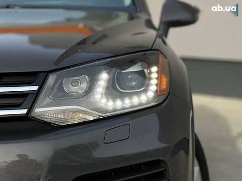 Volkswagen Touareg 2011 - фото 2