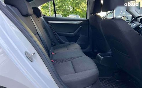 Skoda Octavia 2019 - фото 29