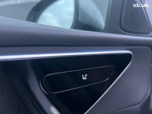 Mercedes-Benz C-Класс 2024 серый - фото 17