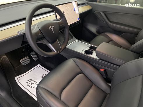 Tesla Model Y 2022 серый - фото 19