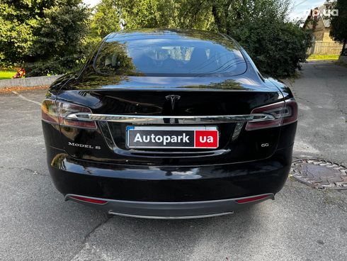 Tesla Model S 2014 черный - фото 8