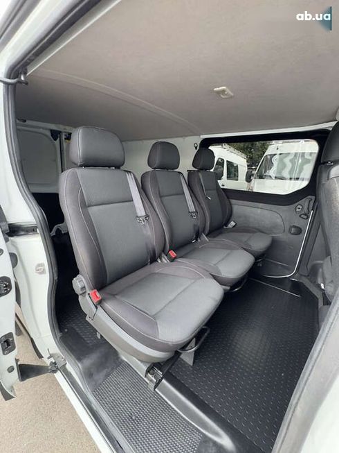 Renault Trafic 2020 - фото 27
