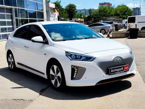 Hyundai Ioniq 2016 белый - фото 10