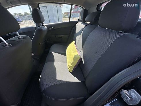 Opel Astra 2012 - фото 23