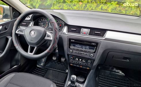 Skoda Rapid 2013 бежевый - фото 16