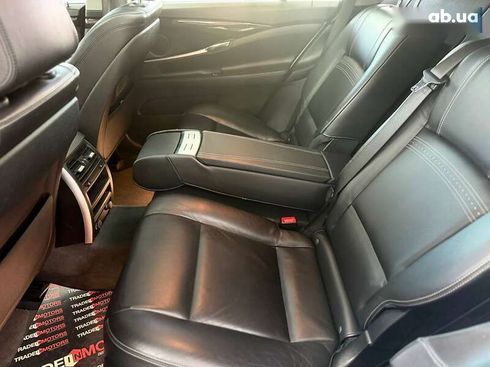 BMW 5 серия 2016 - фото 21