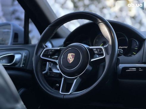 Porsche Cayenne 2016 - фото 13