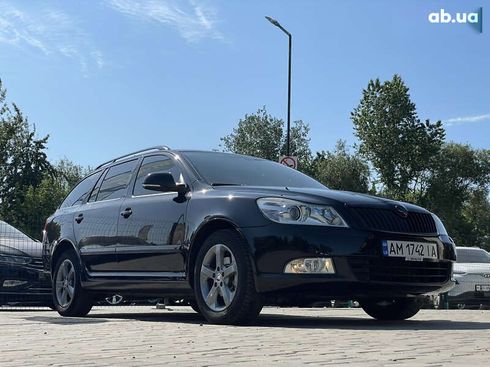 Skoda Octavia 2010 - фото 11