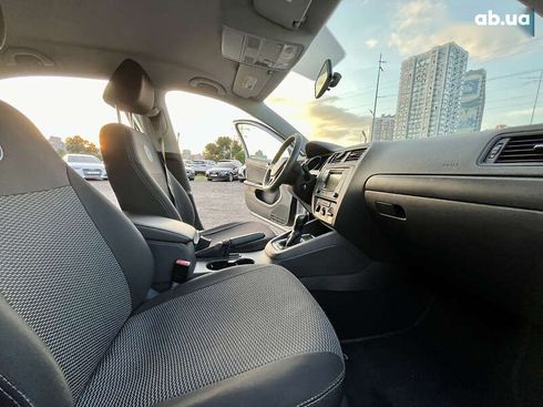 Volkswagen Jetta 2015 - фото 17