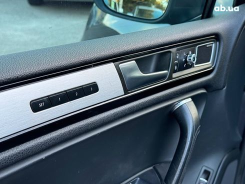 Volkswagen Touareg 2012 серый - фото 59