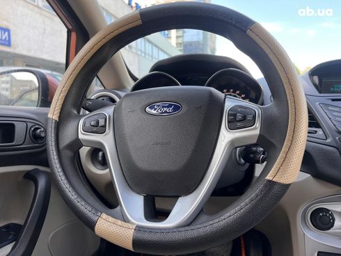 Ford Fiesta 2017 оранжевый - фото 19