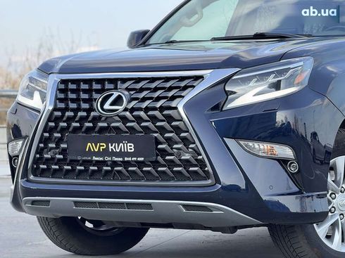 Lexus GX 2019 - фото 18
