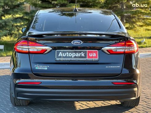Ford Fusion 2019 черный - фото 12