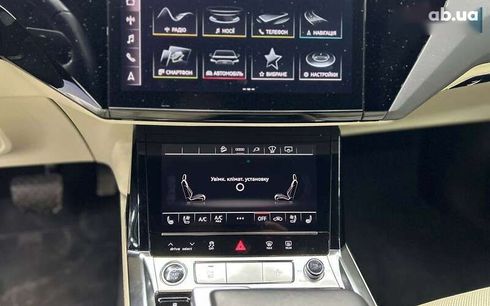 Audi E-Tron 2021 - фото 16