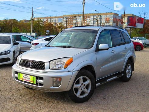 Toyota RAV4 2002 - фото 4