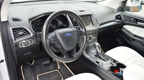 Ford Edge 2016 - фото 20