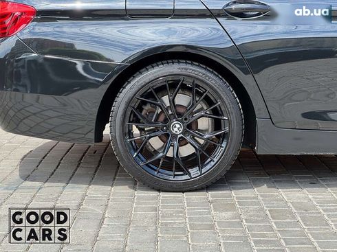 BMW 5 серия 2016 - фото 11