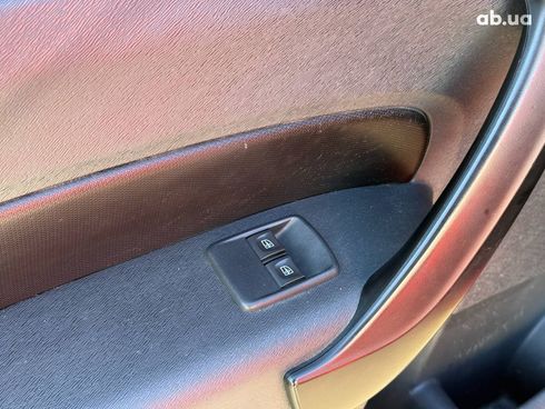 Mercedes-Benz Citan 2014 красный - фото 16