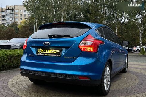 Ford Focus 2012 - фото 7