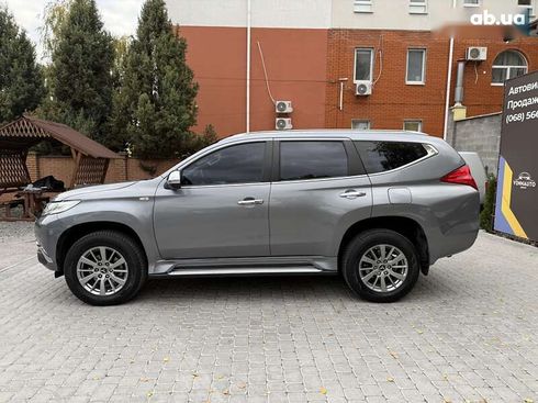 Mitsubishi Pajero Sport 2016 - фото 20