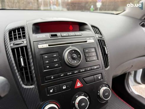 Kia Cee'd 2010 - фото 20